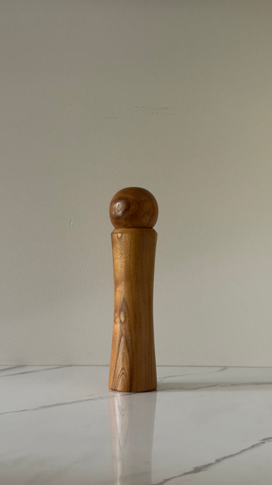 Hollywood Pepper Mill