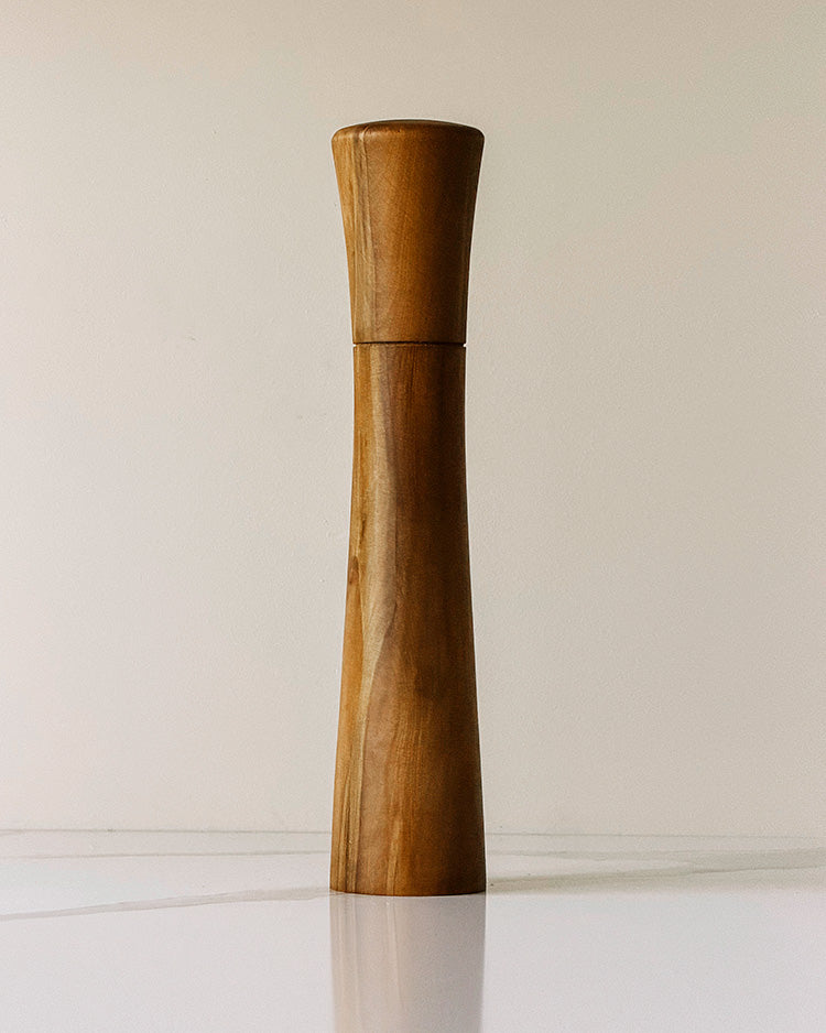"James" Blackheart Sassafras peppermill.
