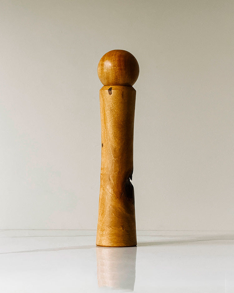 "Otis" Beechwood peppermill.